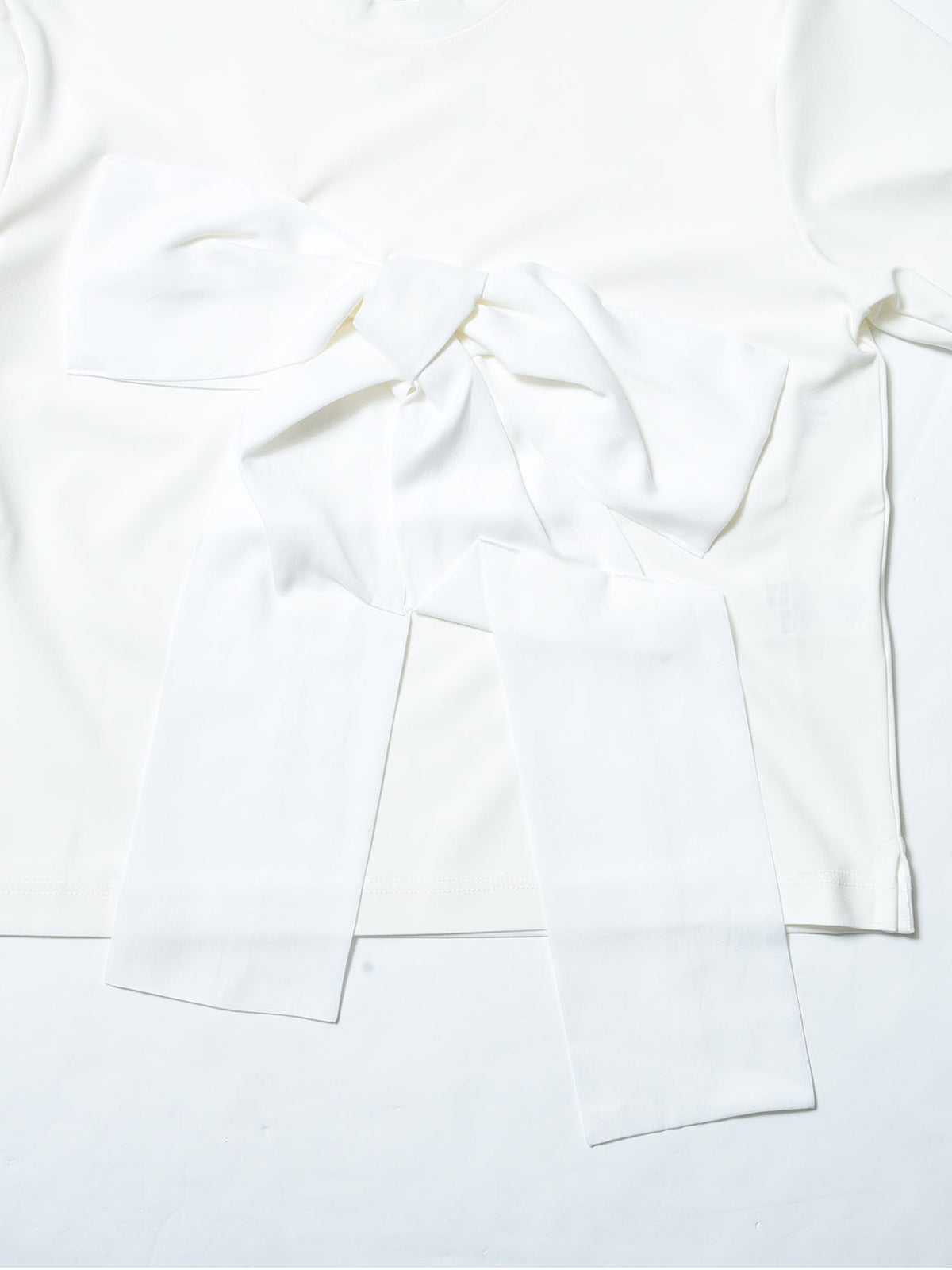 フロントリボン デザインカットソー