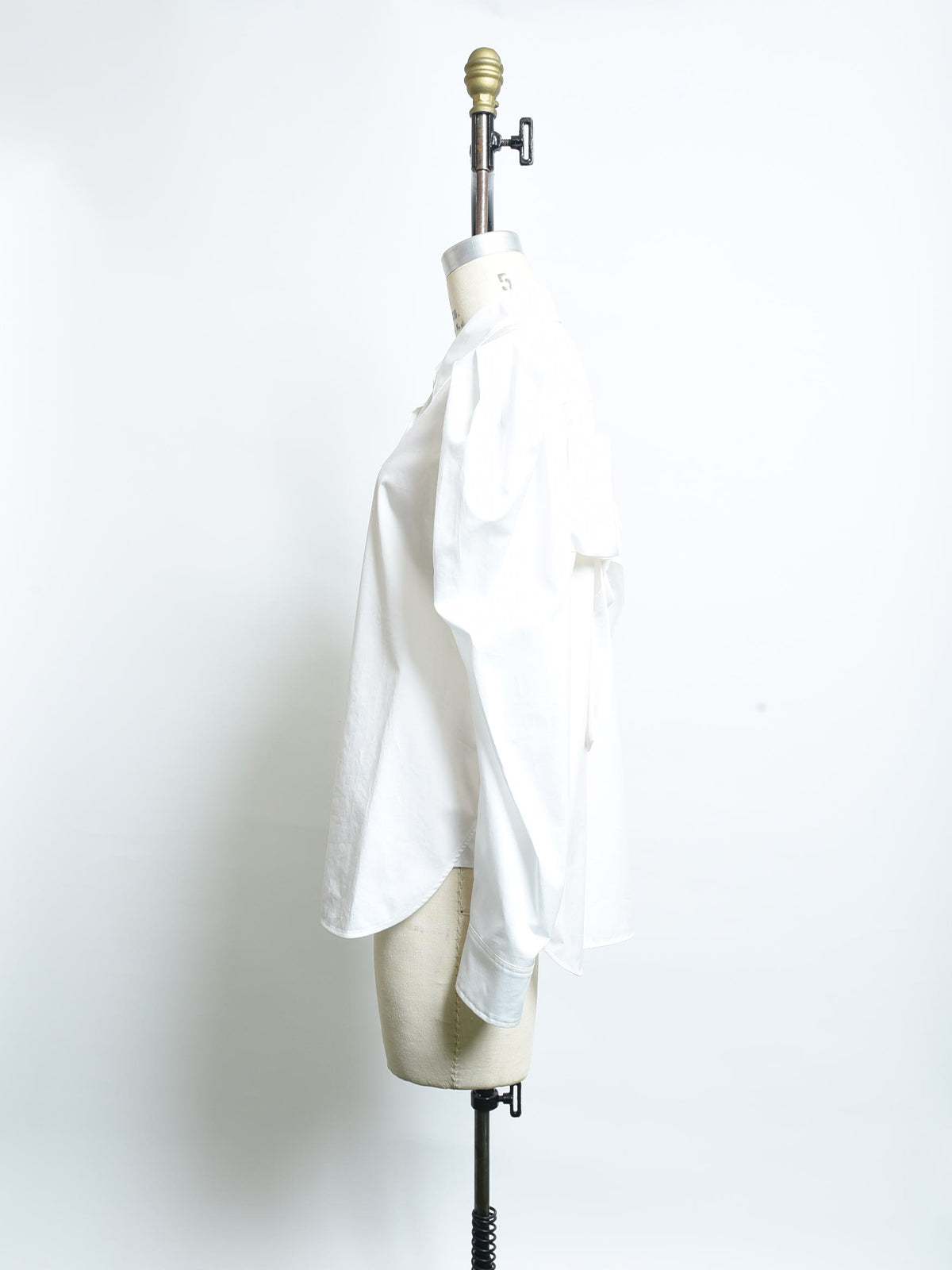 バックリボン ドレスシャツ