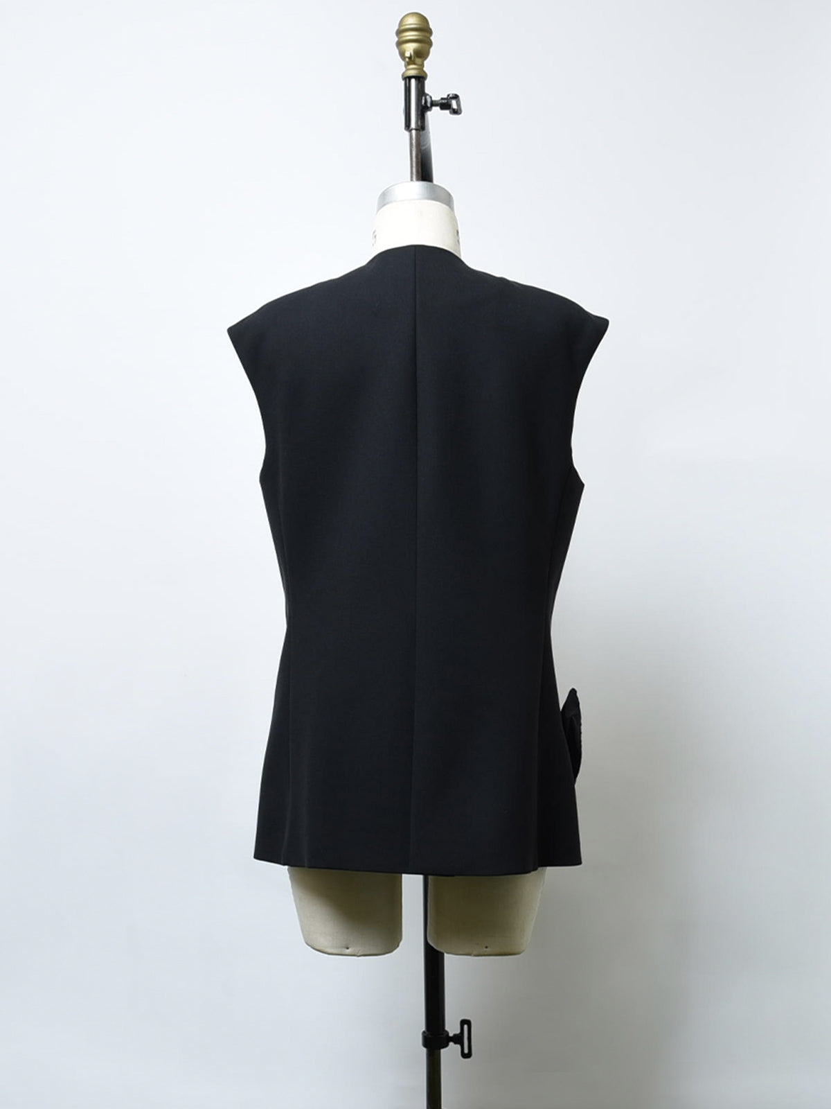 Gathered motif gilet jacket