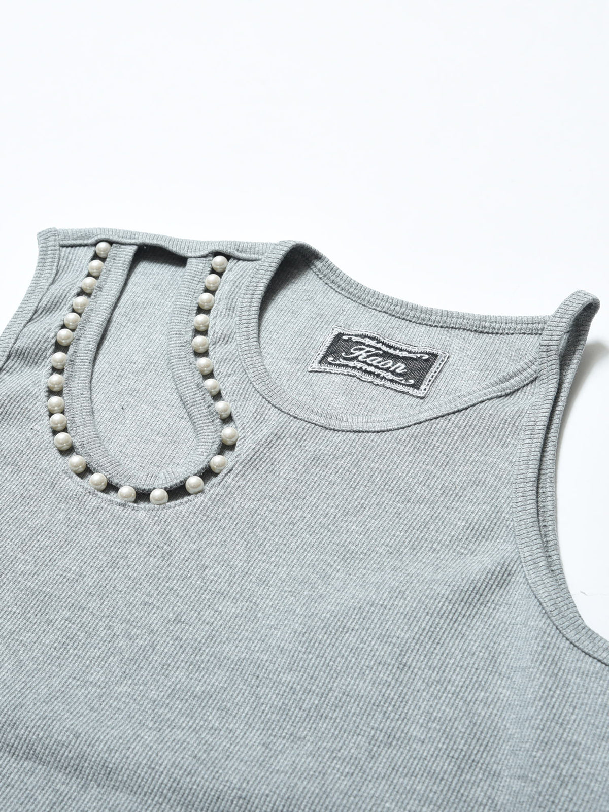 パールカラー デザインタンクトップ