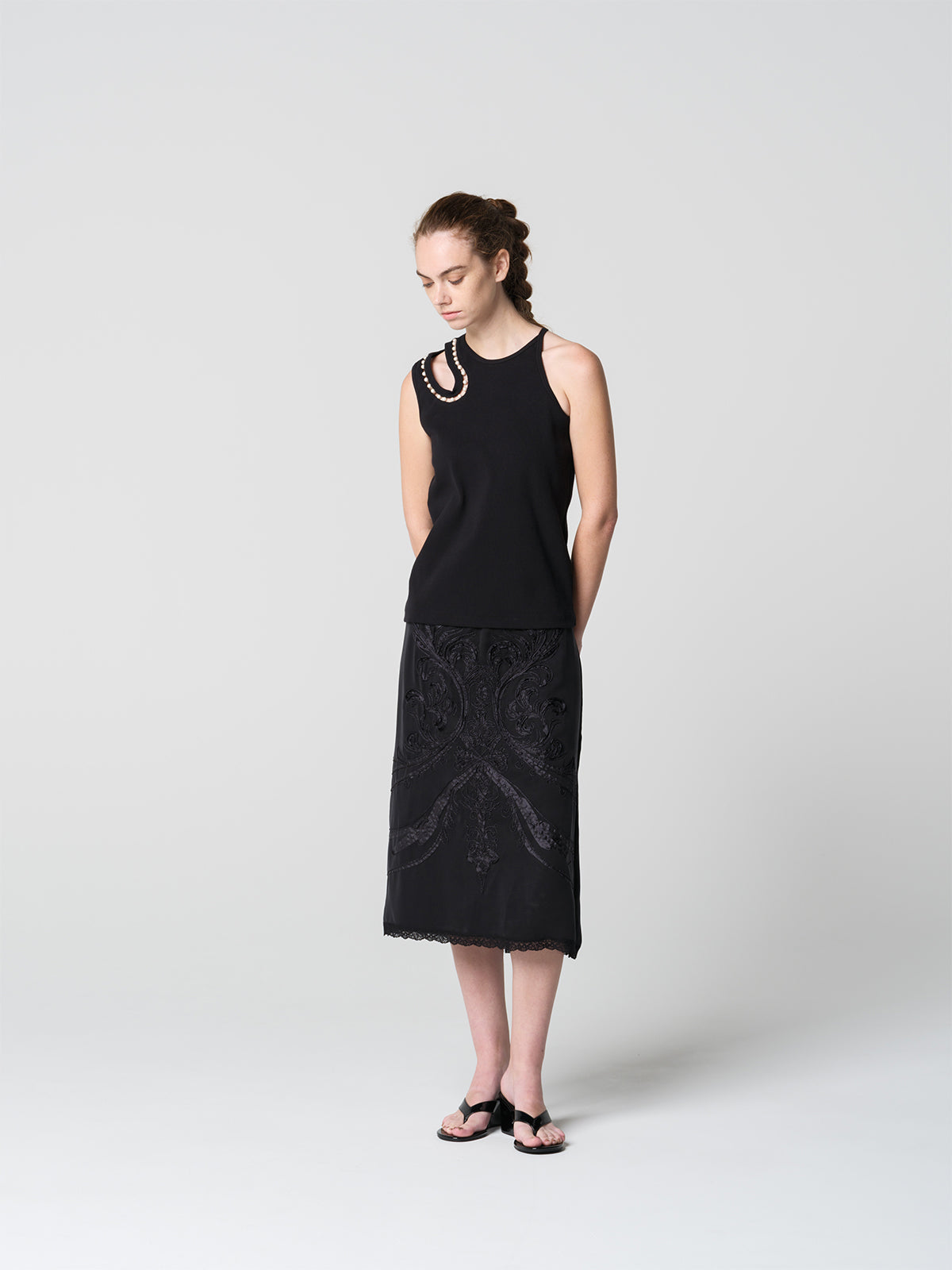 パールカラー デザインタンクトップ